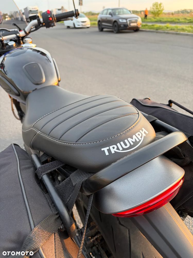 Triumph Speed Four - 16