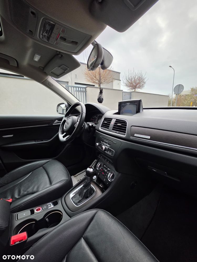 Audi Q3 2.0 TDI Quattro Design S tronic - 27