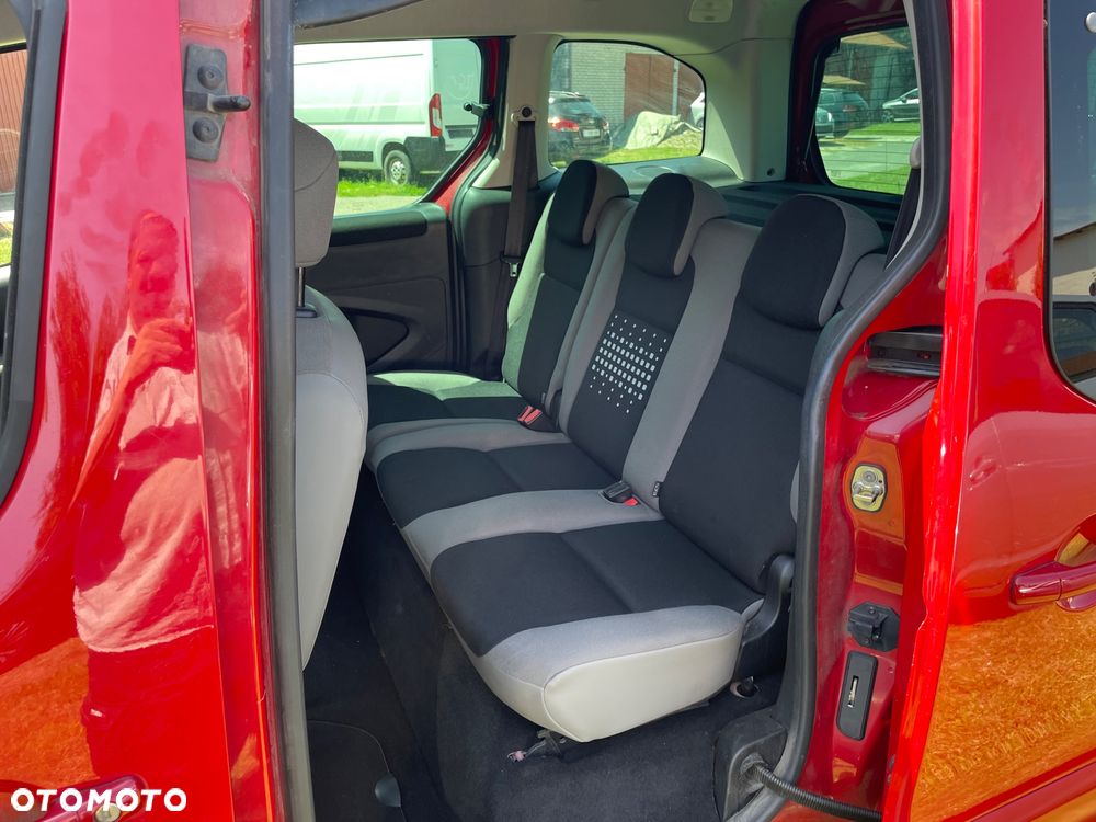 Citroën Berlingo Multispace VTi 95 SELECTION - 14