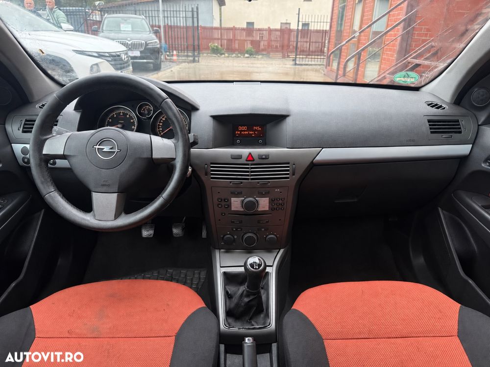 Opel Astra - 14