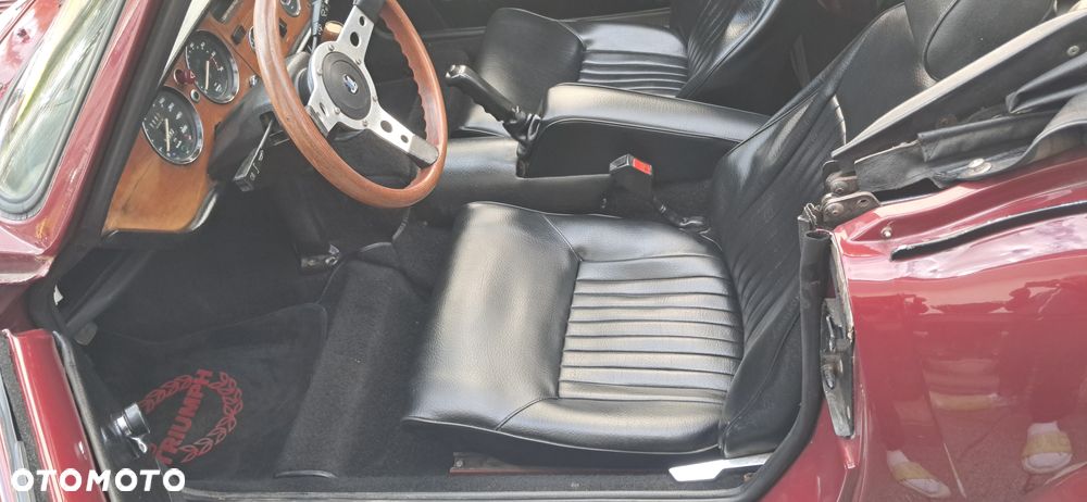 Triumph Spitfire - 16