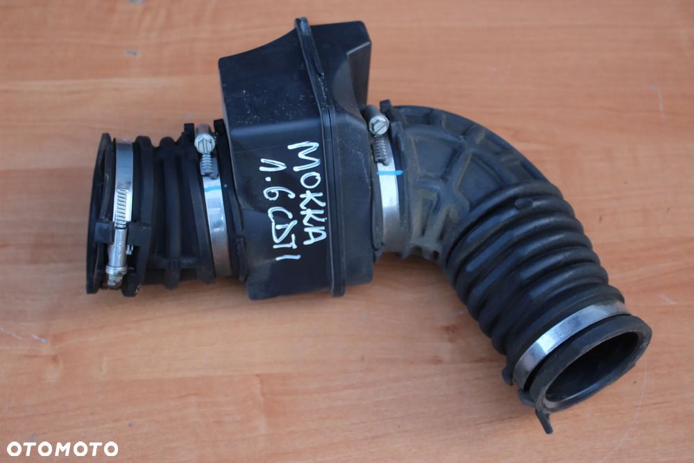 RURA PRZEWÓD DOLOT POWIETRZA OPEL MOKKA MOKKA X 1.6 CDTI 95437361