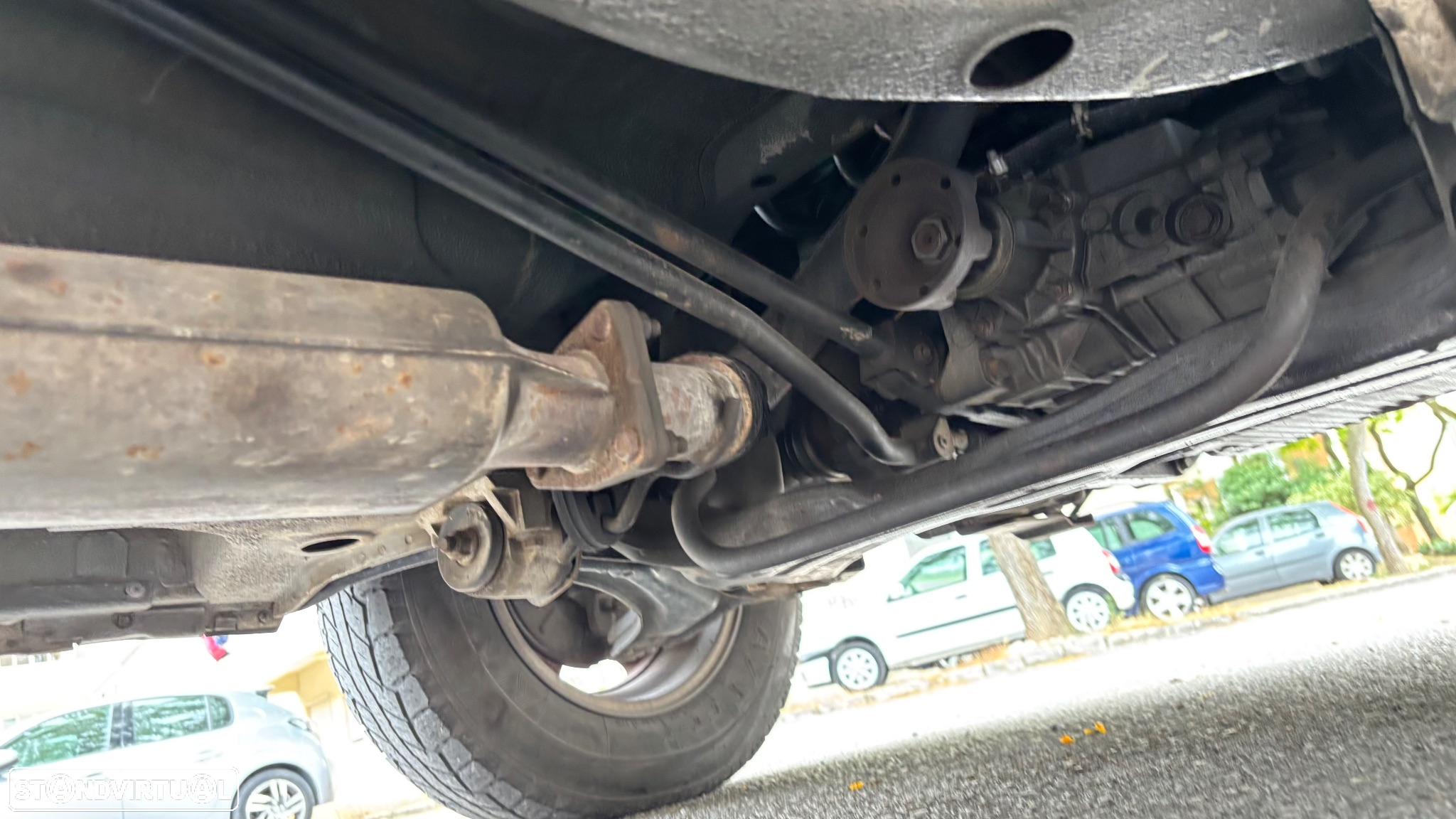 Land Rover Freelander 2.0 di - 8