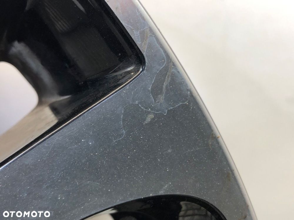 FELGA ALU 17 7,5J 5X112 72 ET50     528757 - 5