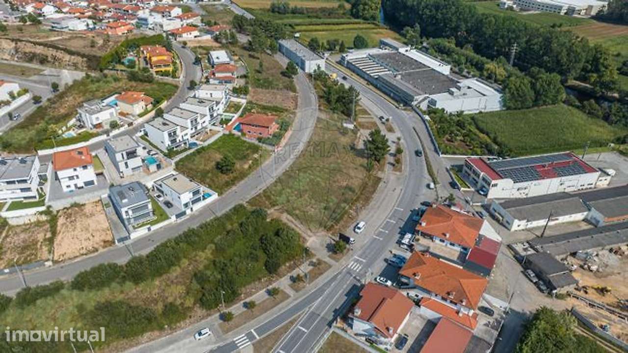 Terreno  para venda - Grande imagem: 2/17