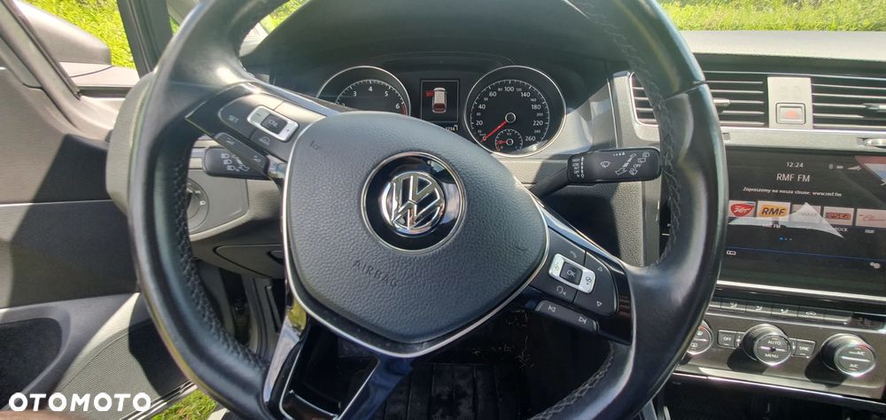 Volkswagen Golf 1.0 TSI BMT Comfortline - 9