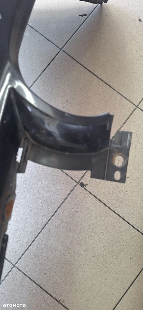 VW Golf IV Zderzak Przód Przedni Kod Lakieru LC9Z - 11