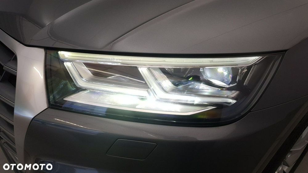 Audi Q5 - 10