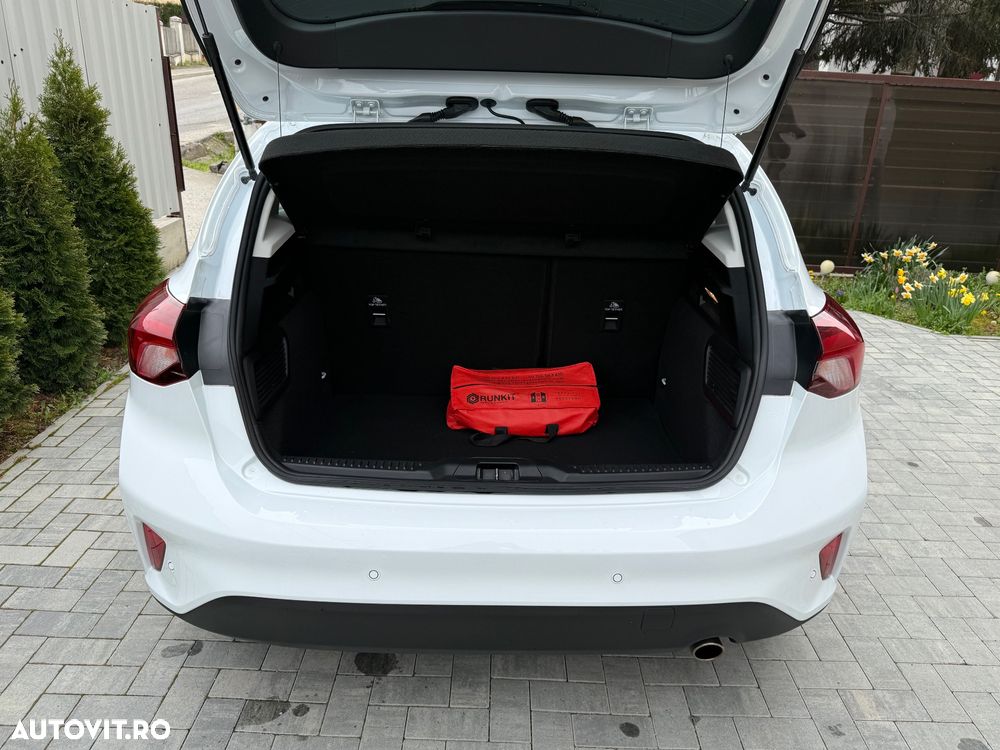 Ford Focus 1.0 EcoBoost Connected - 16