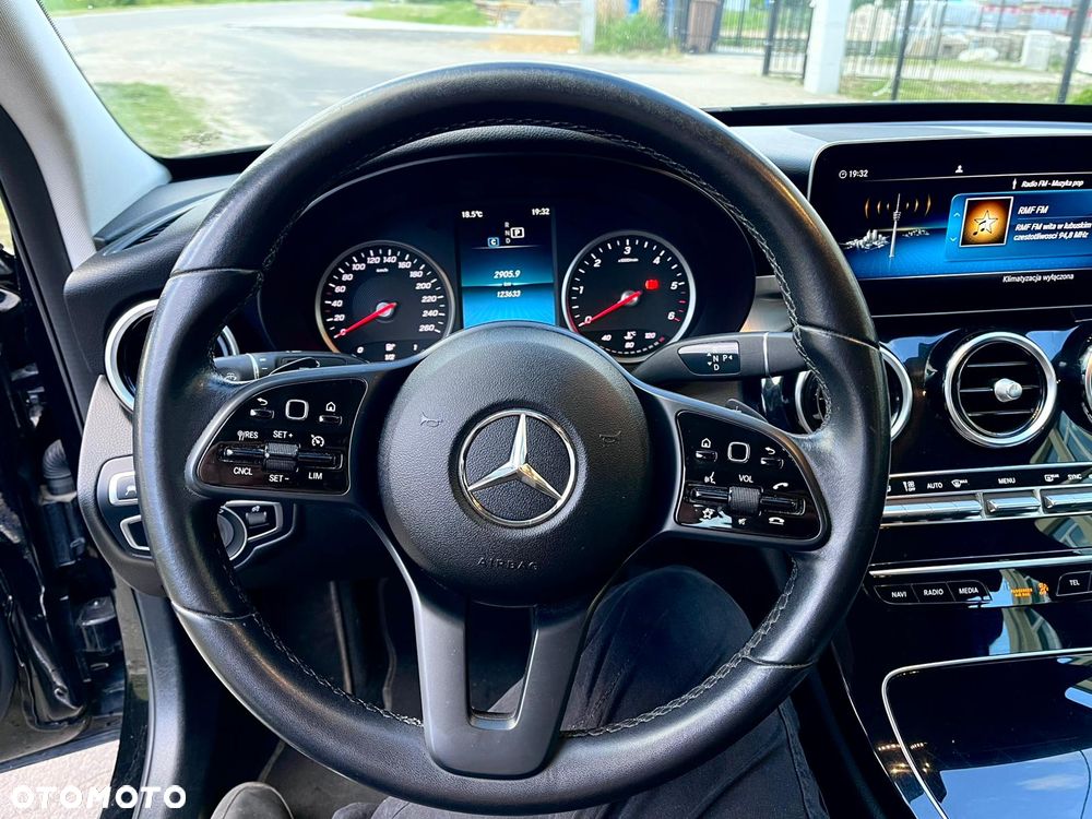 Mercedes-Benz Klasa C 200 d 9G-TRONIC - 18