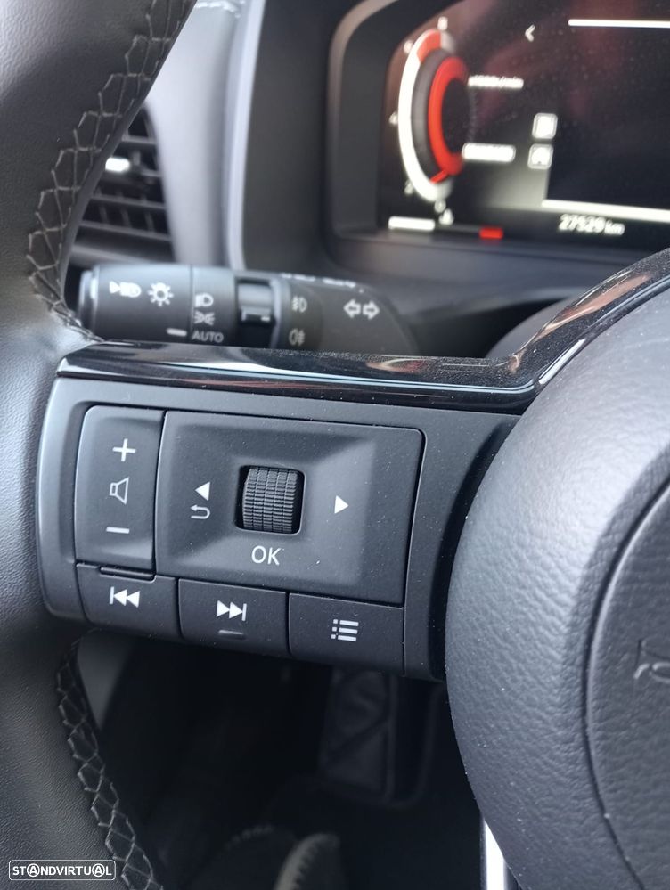 Nissan Qashqai 1.3 DIG-T N-Connecta LED - 19