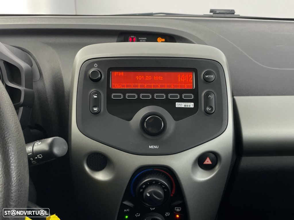 Citroën C1 1.0 VTi Feel S&S - 15