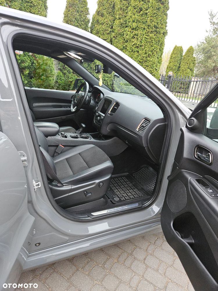 Dodge Durango 5,7 R/T - 23