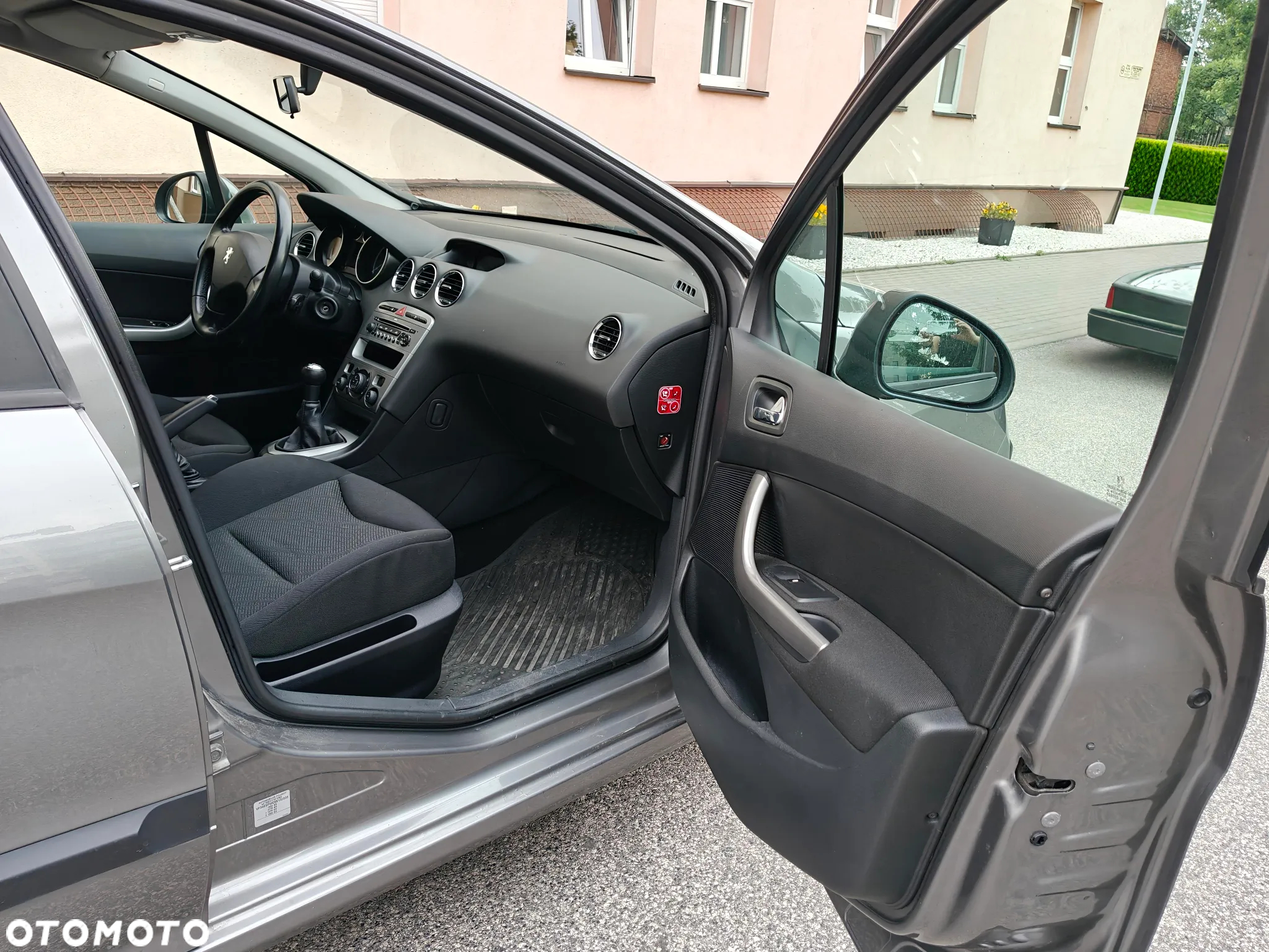 Peugeot 308 1.6 Trendy - 4