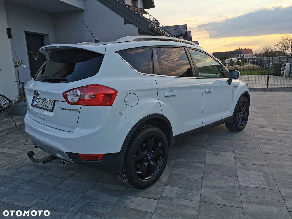 Ford Kuga 2.0 TDCi 2x4 Titanium - 18