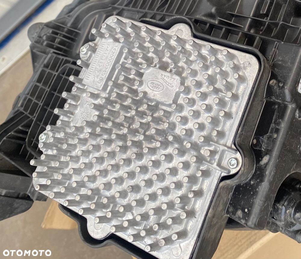 Land Rover RANGE ROVER VOGUE L460 LAMPA PRZEDNIA LEWA REFLEKTOR LEWY PRZEDNI PRZÓD FULL LED full ledowy 11+3 piny fulled M8E2-13W030-EK   M8E213W030EK  M8E2 13W030 EK  1210.509.0000  300474909  151200159358 12105090000  L 460 - 14