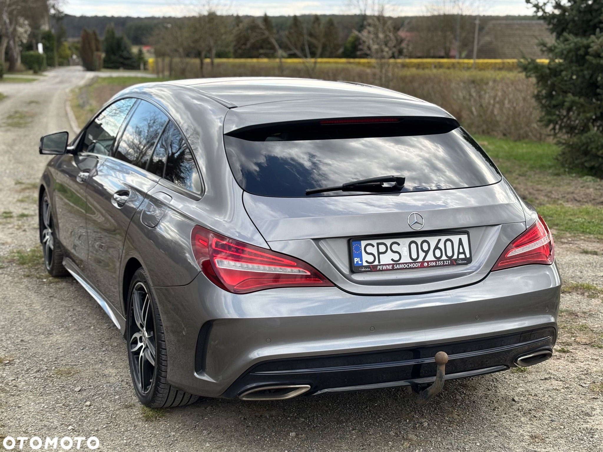 Mercedes-Benz CLA 180 7G-DCT - 23