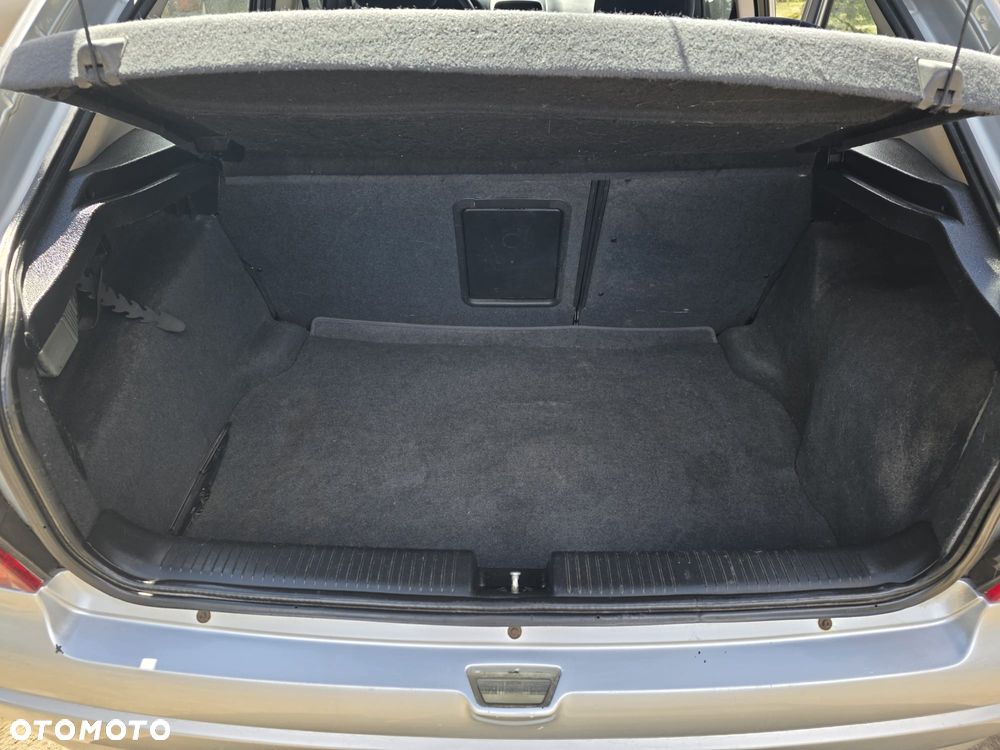 Opel Astra 1.6 GLS - 7
