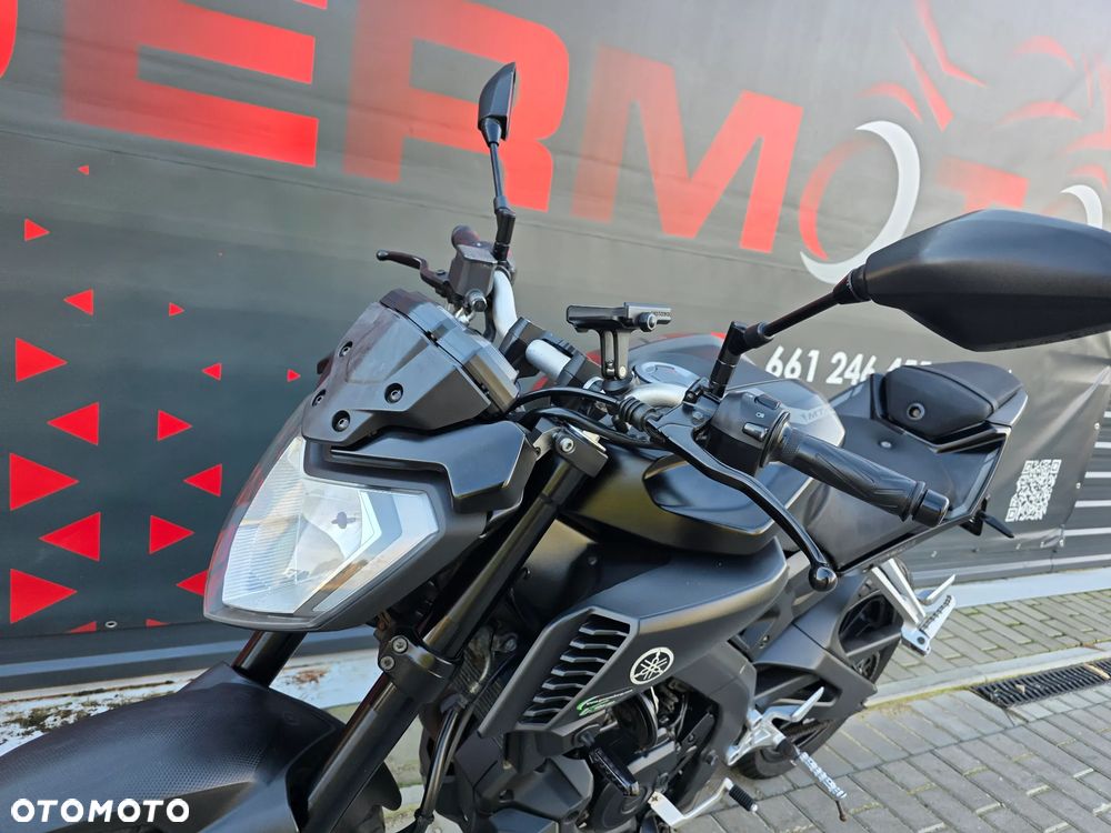 Yamaha MT - 12