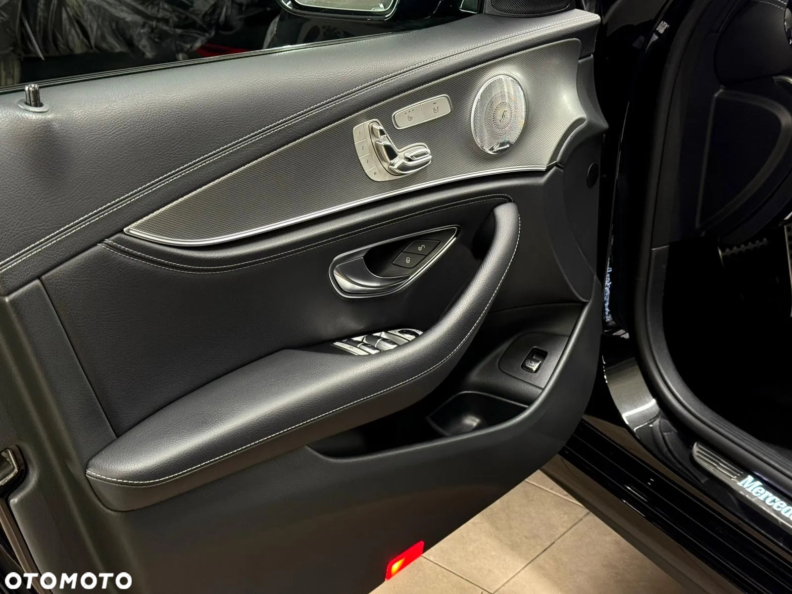 Mercedes-Benz Klasa E 220 d 4-Matic Business Edition 9G-TRONIC - 9