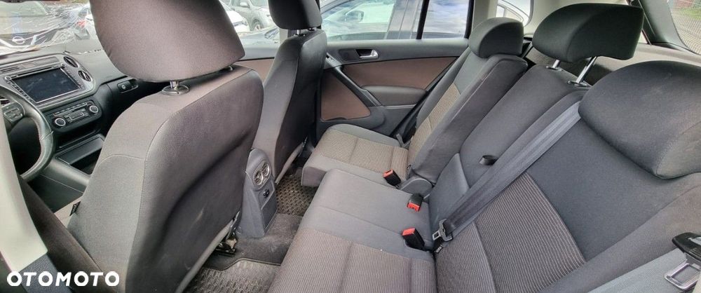 Volkswagen Tiguan - 9