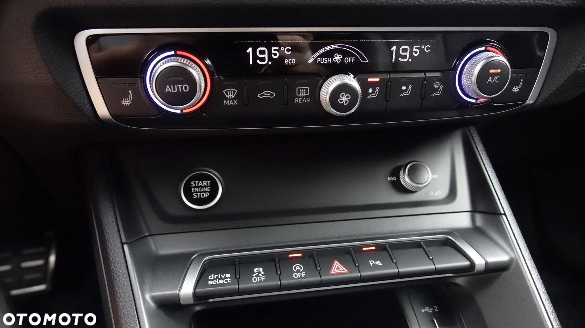 Audi Q3 Sportback - 38