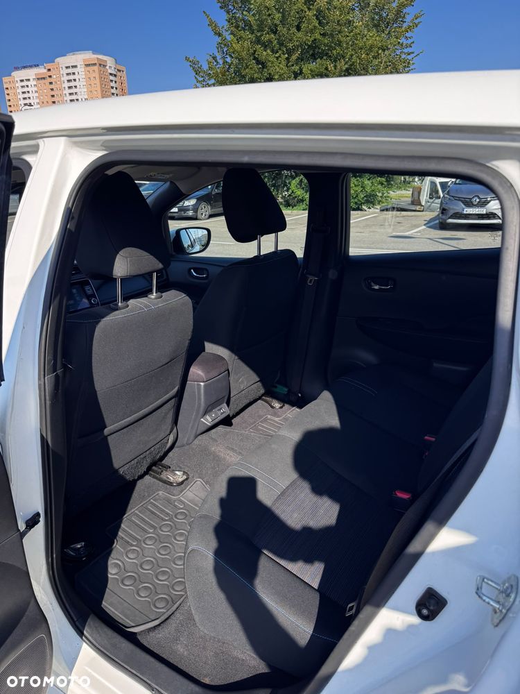 Nissan Leaf 40kWh Acenta - 15