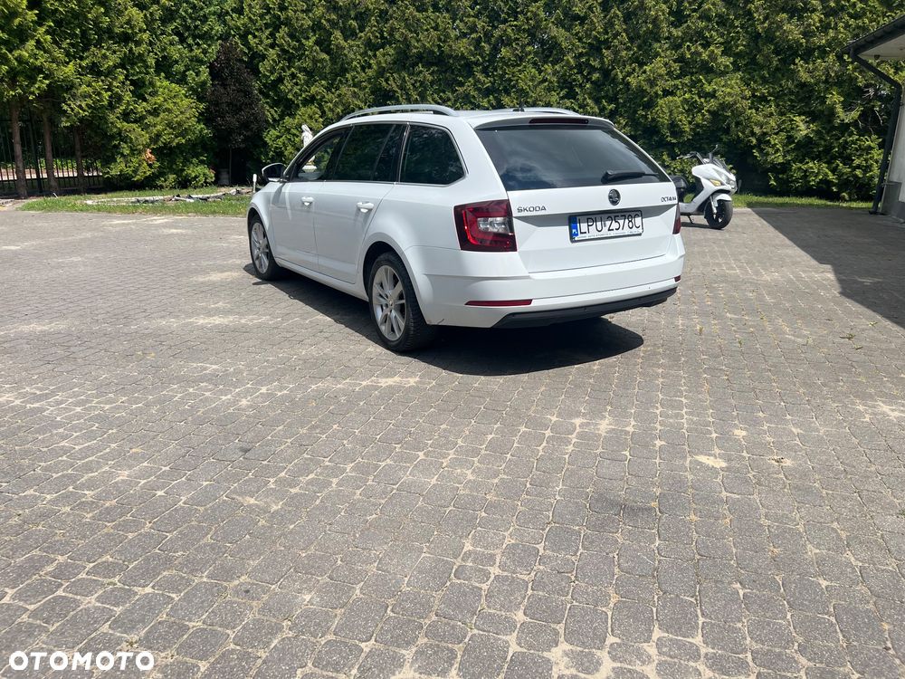 Skoda Octavia 1.6 TDI SCR Clever - 3