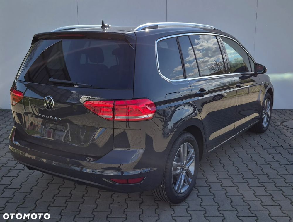 Volkswagen Touran 1.5 TSI EVO Highline DSG - 5