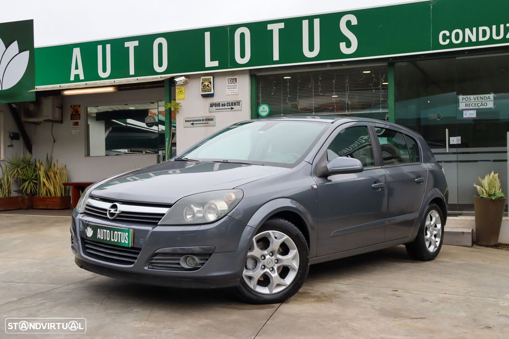 Opel Astra 1.3 CDTI Cosmo - 2
