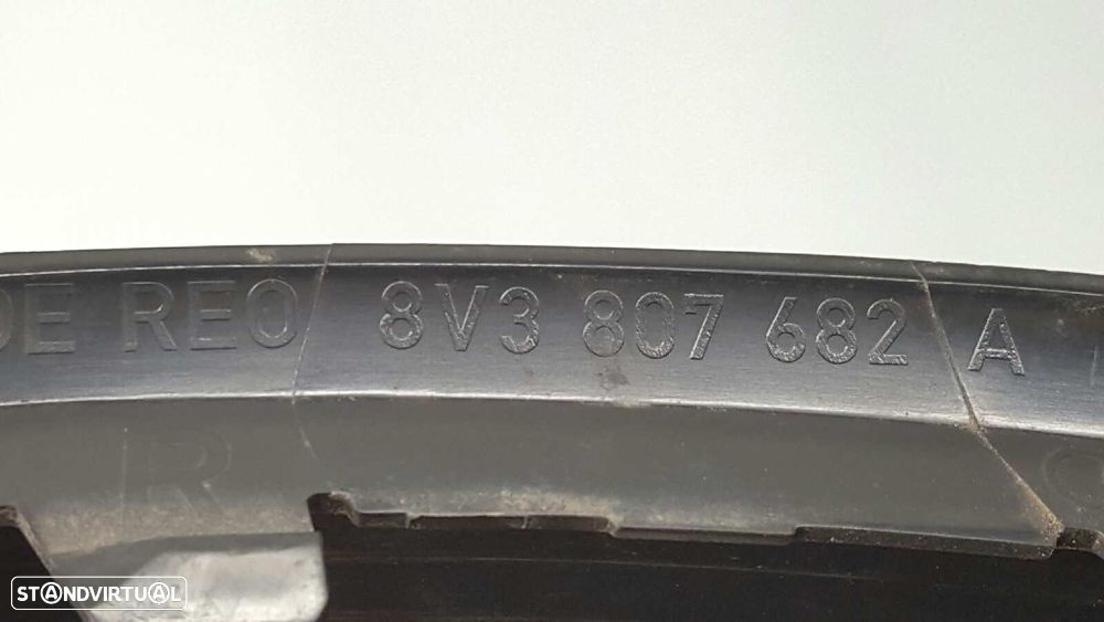 TRIM DO FAROL DE NEVOEIRO AUDI A3 SPORTBACK (8VA) ATTRACTION - 3