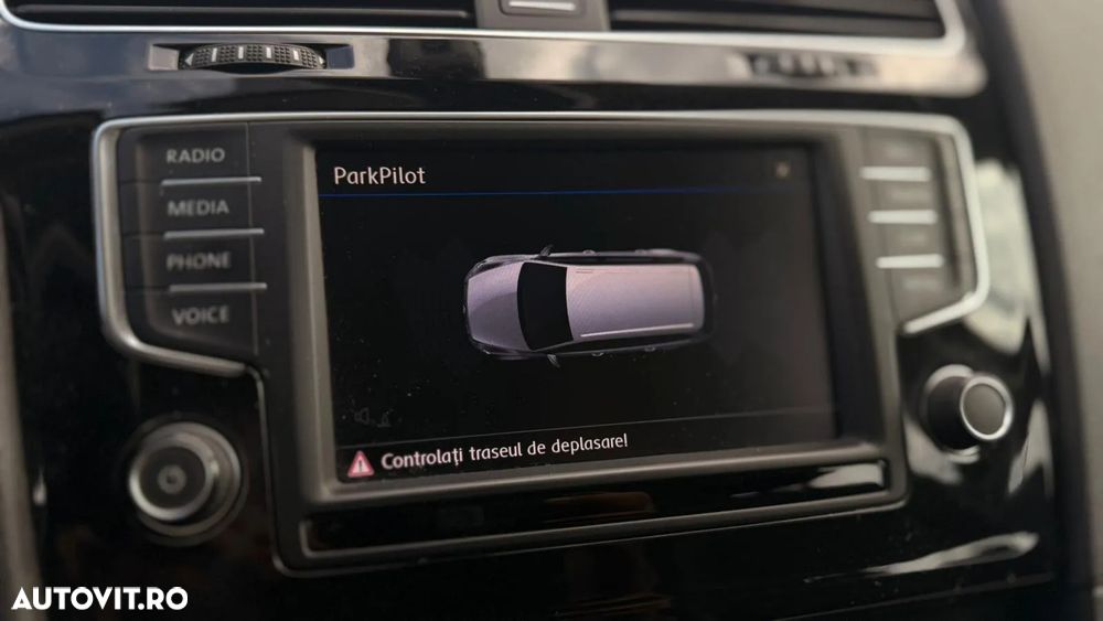 Volkswagen Golf 2.0 TDI 4Motion (BlueMotion Technology) Highline - 17