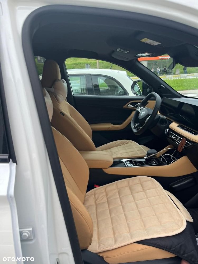 MG HS 1.5 T-GDI Excite DCT - 3