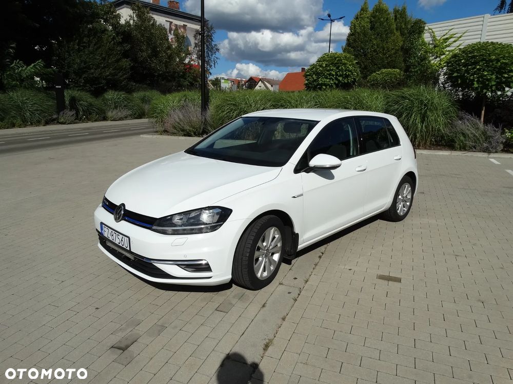 Volkswagen Golf 1.5 TSI BlueMotion ACT Comfortline - 2