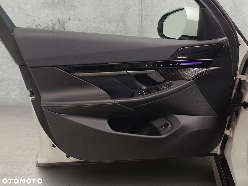 BMW Seria 5 - 11