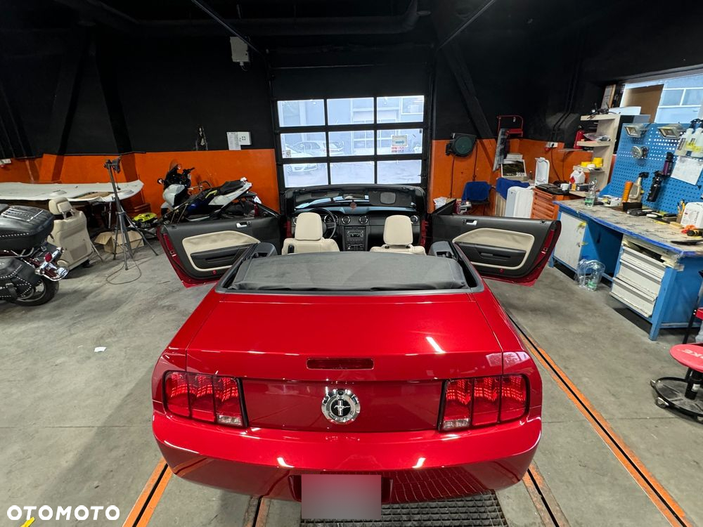 Ford Mustang 4.0 V6 - 11
