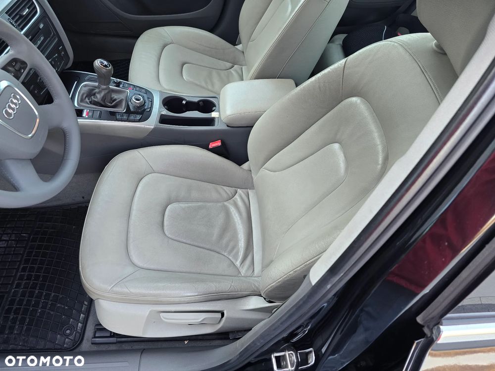 Audi A4 Avant 2.0 TDI DPF Ambiente - 12