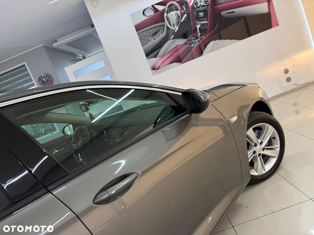 Opel Insignia 1.5 T Exclusive S&S - 22