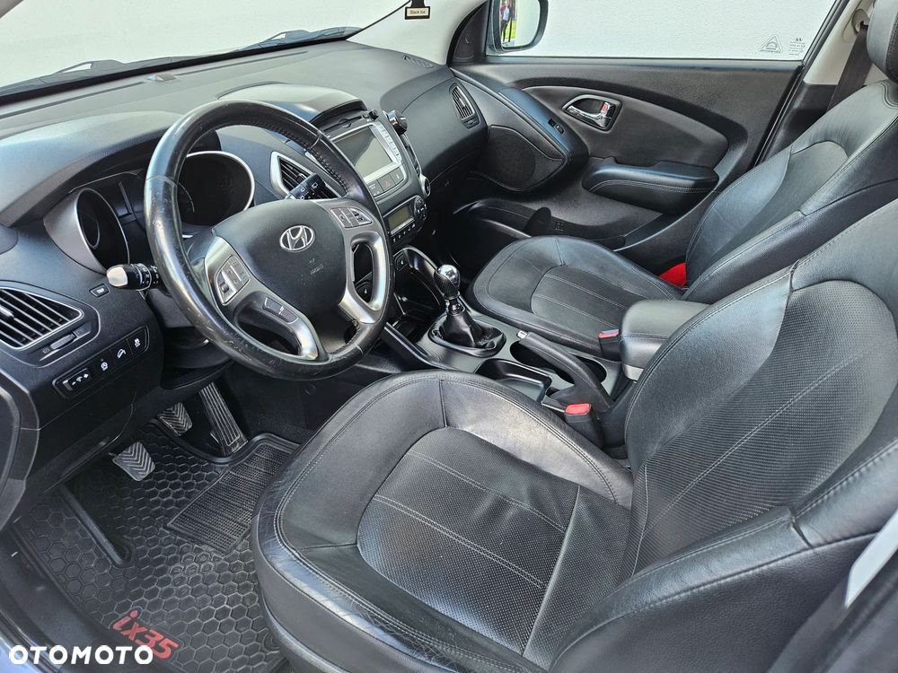 Hyundai ix35 1.7 CRDi Premium 2WD - 11