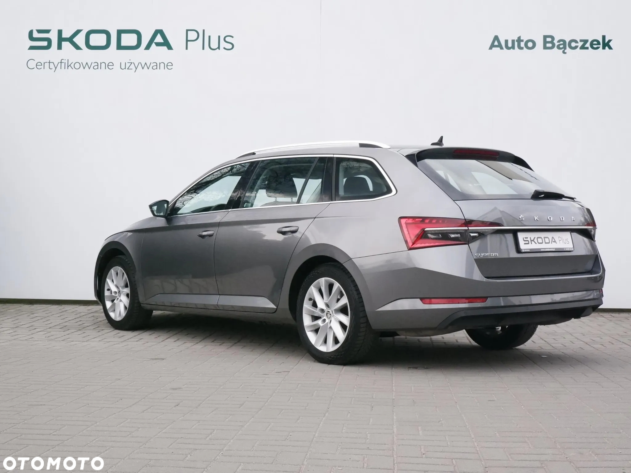Skoda Superb 2.0 TSI Ambition DSG - 7