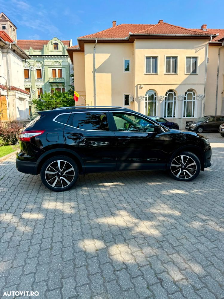 Nissan Qashqai 1.6 DCI Start/Stop 4X4-i Tekna - 16