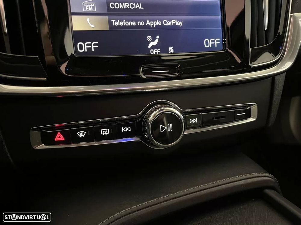 Volvo V90 Cross Country 2.0 D4 Plus AWD Geartronic - 35