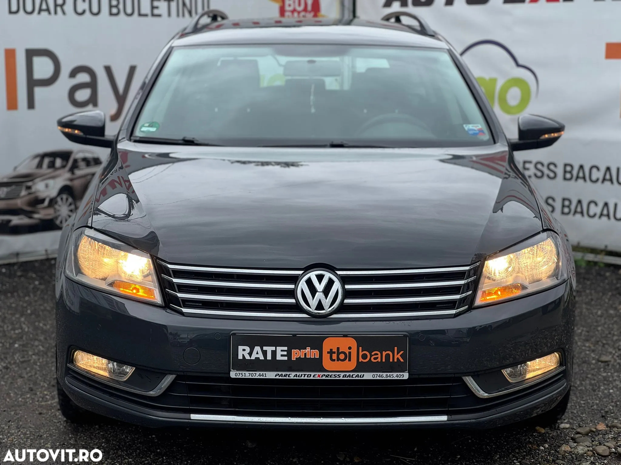 Volkswagen Passat Variant 2.0 TDI BlueMotion Technology DSG Trendline - 12