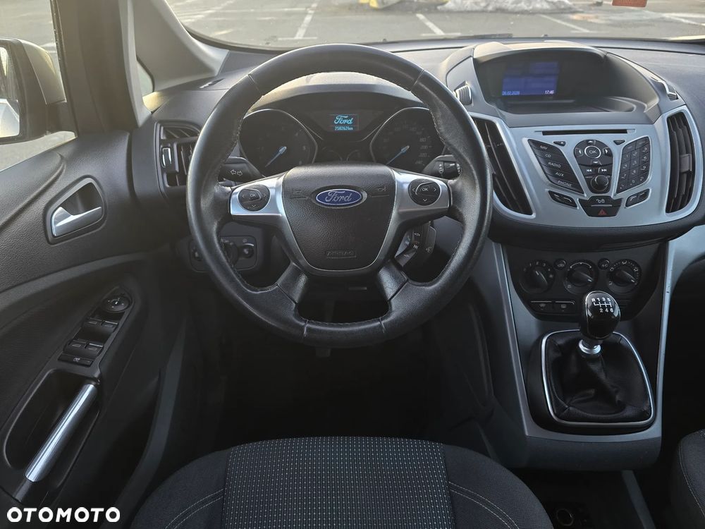 Ford C-MAX - 12