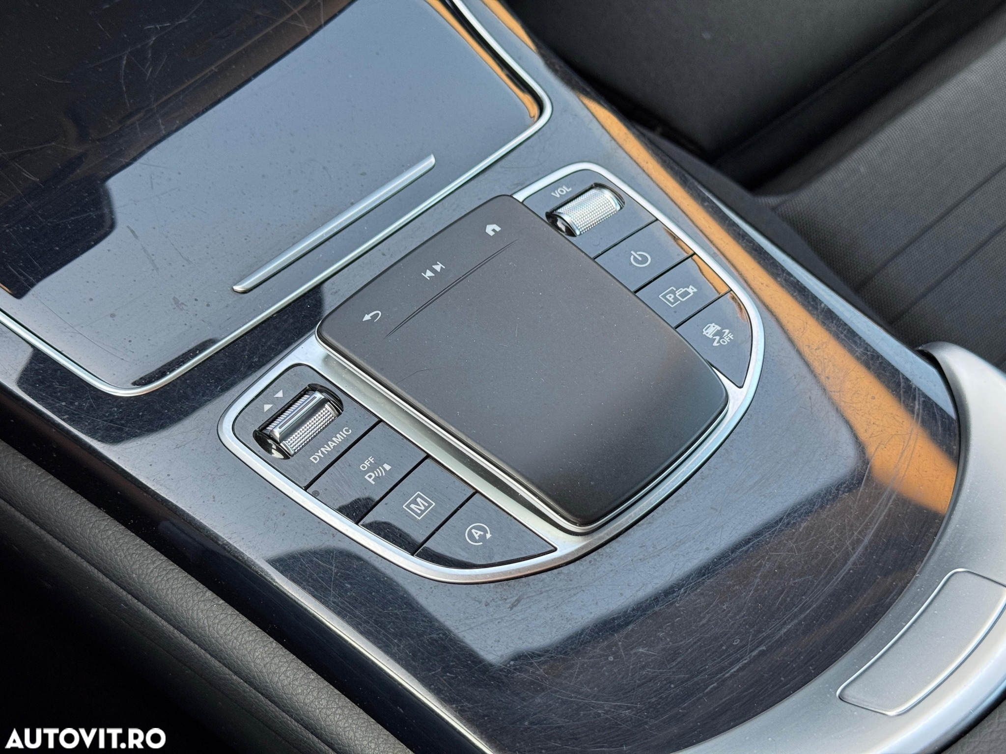 Mercedes-Benz GLC 200 d 4Matic 9G-TRONIC - 10