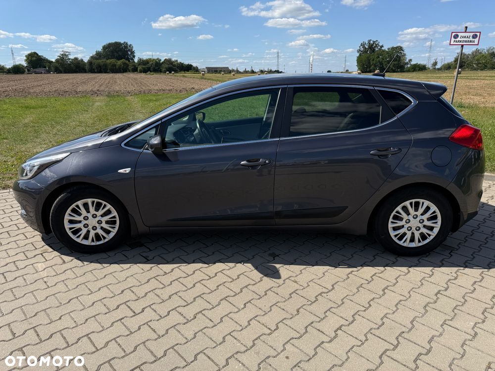 Kia Ceed 1.6 GDI M - 3