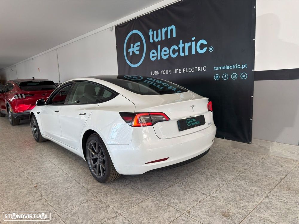 Tesla Model 3 Standard Range Plus RWD - 5