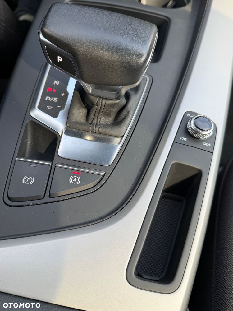 Audi A4 Limousine 35 TFSI mHEV S tronic - 5