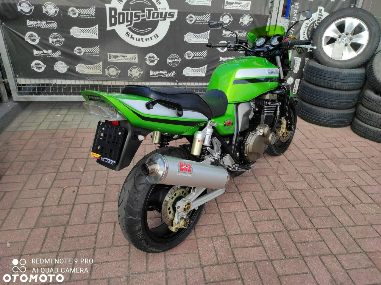 Kawasaki ZRX - 7