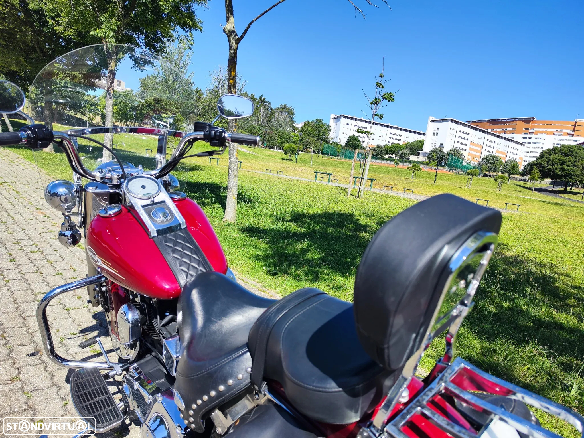 Harley-Davidson Heritage Softail - 4